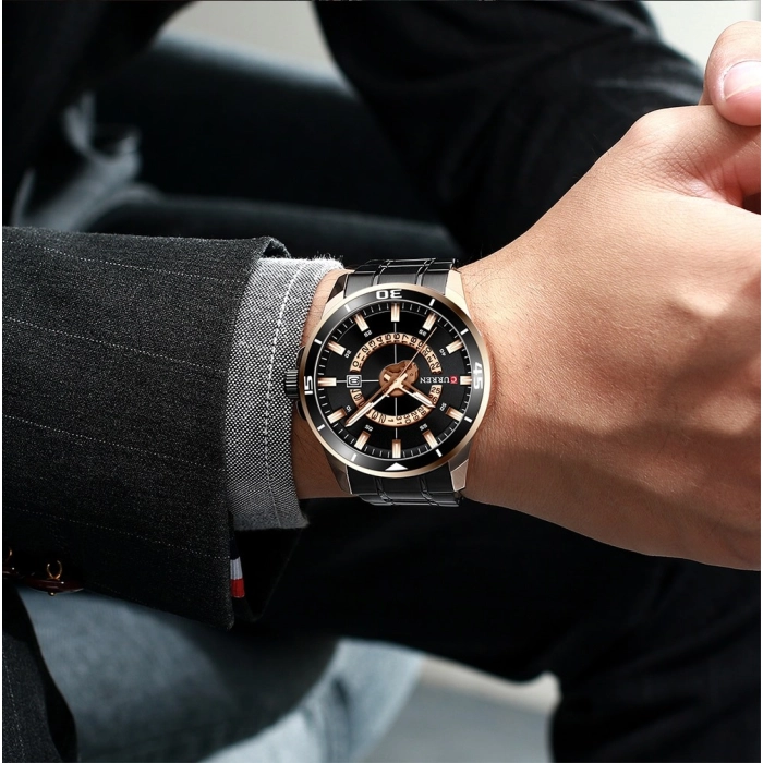 Zegarek Curren męski na bransolecie - kwarcowy i elegancki z datownikiem (Srebrno-niebieski)