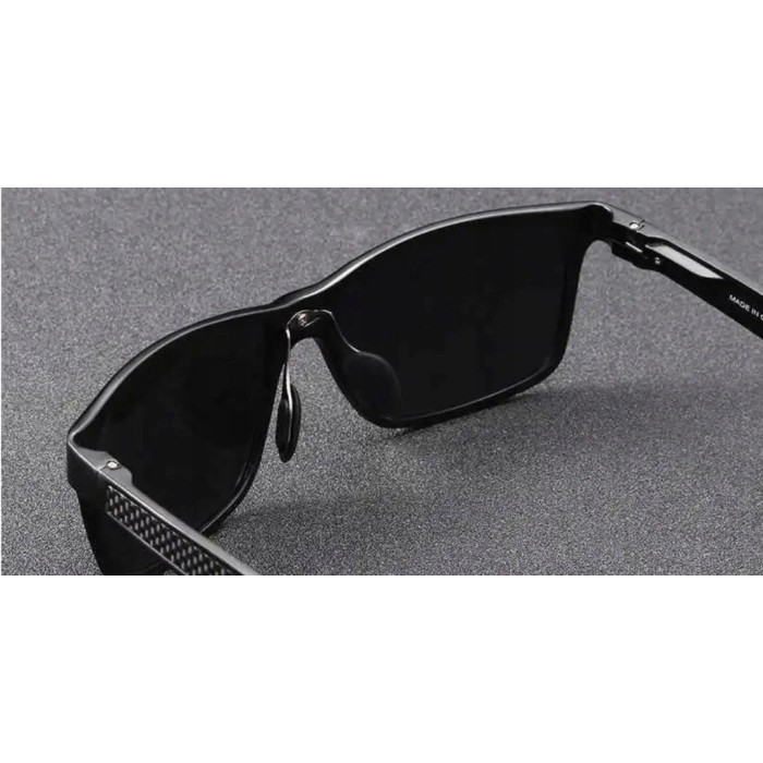 Okulary przeciwsłoneczne męskie Kingseven z polaryzacją UV400 + Etui (Czarne)